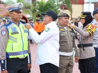 Sambut Hari Raya Idul Fitri, Kapolres Sumbawa Pimpin Apel Gelar Pasukan Ops Ketupat Rinjani 2026