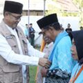 Lepas 330 Jemaah Calon Haji Sumbawa, Bupati H. Jarot Titip Doa untuk Kemajuan Daerah