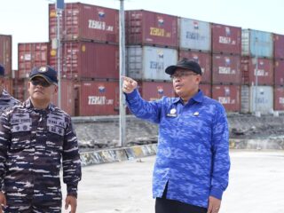 Pemkab Sumbawa Sambut KRI Pulau Rimai-724, Dukung Ekspedisi Rupiah Berdaulat 2026