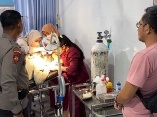 Seorang Adik Terluka Parah Ditebas Kakak Kandung