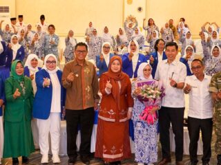 Bupati H. Jarot Dorong IWAPI Jadi Motor Penggerak Ekonomi Perempuan dan UMKM Sumbawa