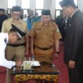 Lantik 18 Kepala Desa, Bupati H. Jarot Tegaskan Menang Pilkades Harus Dibuktikan Dengan Kerja Nyata